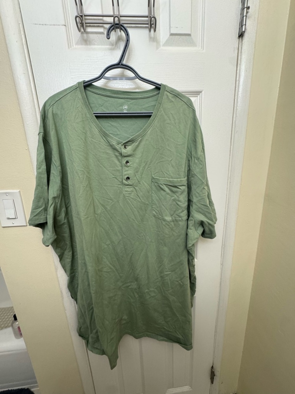 Harbor Bay Olive Green Short-Sleeve Henley with Pocket